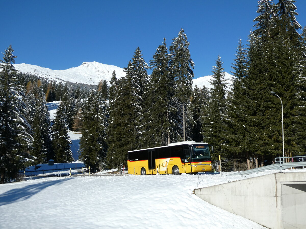 (230'001) - PostAuto Graub�nden - GR 107'701 - Van Hool am 6. November 2021 in Lenzerheide, Clavadoiras