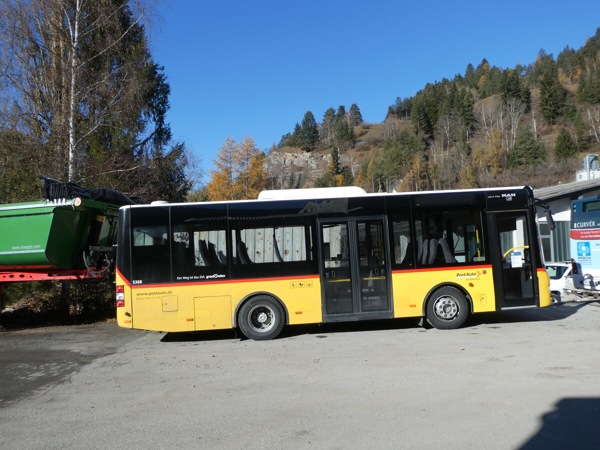(230'015) - Bossi&Hemmi, Tiefencastel - GR 154'013 - MAN/G�ppel (ex Zegg, Samnaun) am 6. November 2021 in Tiefencastel, Garage
