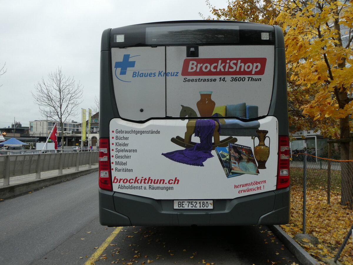 (230'775) - STI Thun - Nr. 180/BE 752'180 - Mercedes am 15. November 2021 bei der Schiffl�ndte Thun