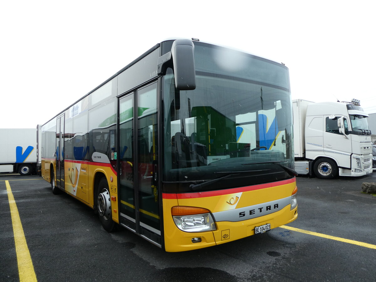 (231'009) - K�bli, Gstaad - BE 104'023 - Setra (ex Nr. 1) am 28. November 2021 in Kerzers, Interbus