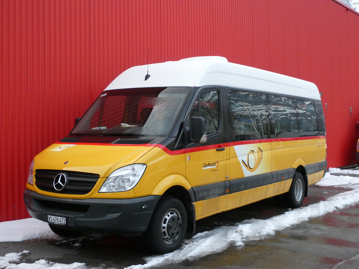 (231'189) - PostAuto Wallis - Nr. 41/VS 476'472 - Mercedes (ex TRD, Savi�se) am 12. Dezember 2021 in Saxon, Garage Visa