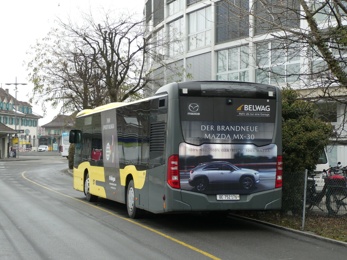 (231'369) - STI Thun - Nr. 176/BE 752'176 - Mercedes am 16. Dezember 2021 bei der Schiffl�ndte Thun