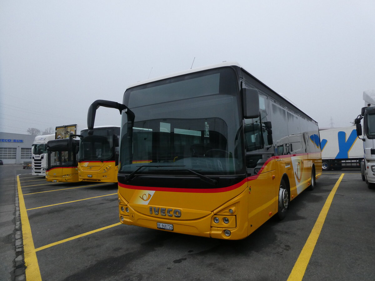 (231'508) - Fl�ck, Brienz - Nr. 26/BE 868'726 - Iveco am 19. Dezember 2021 in Kerzers, Interbus