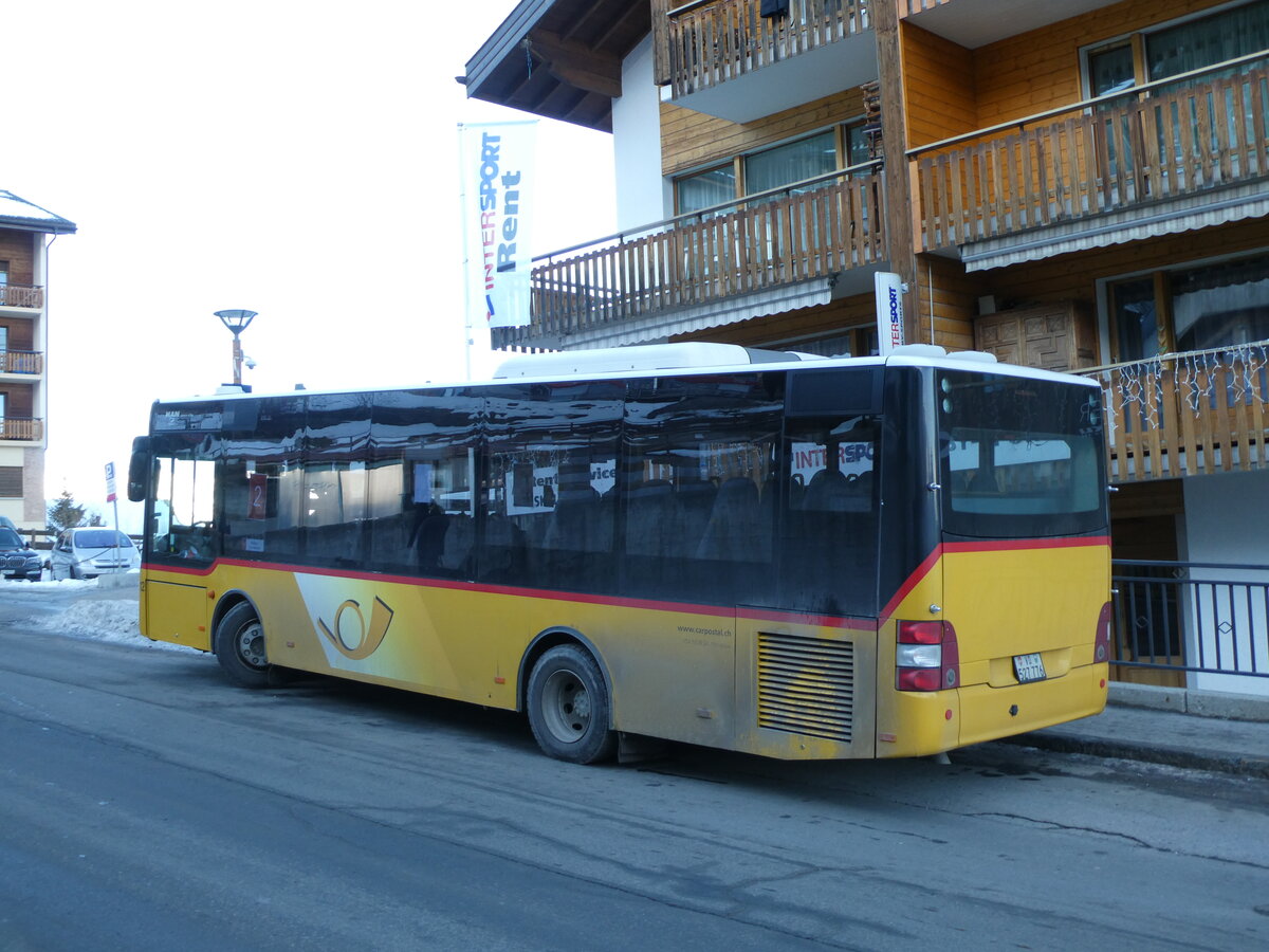(231'627) - MOB Montreux - Nr. 12/VD 527'776 - MAN/G�ppel am 1. Januar 2022 in Haute-Nendaz, T�l�cabine (Einsatz Lathion)