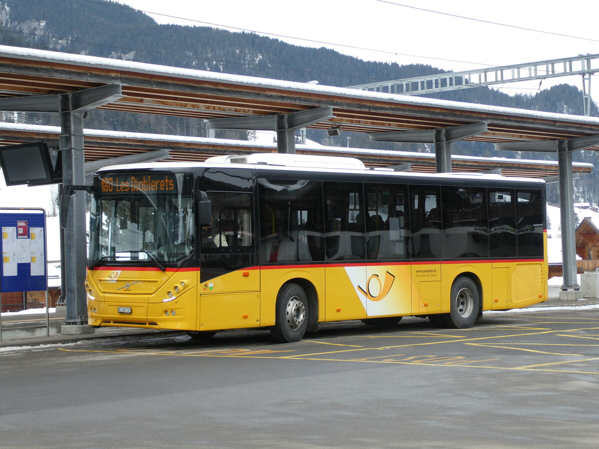 (232'261) - K�bli, Gstaad - BE 308'737 - Volvo am 22. Januar 2022 beim Bahnhof Gstaad