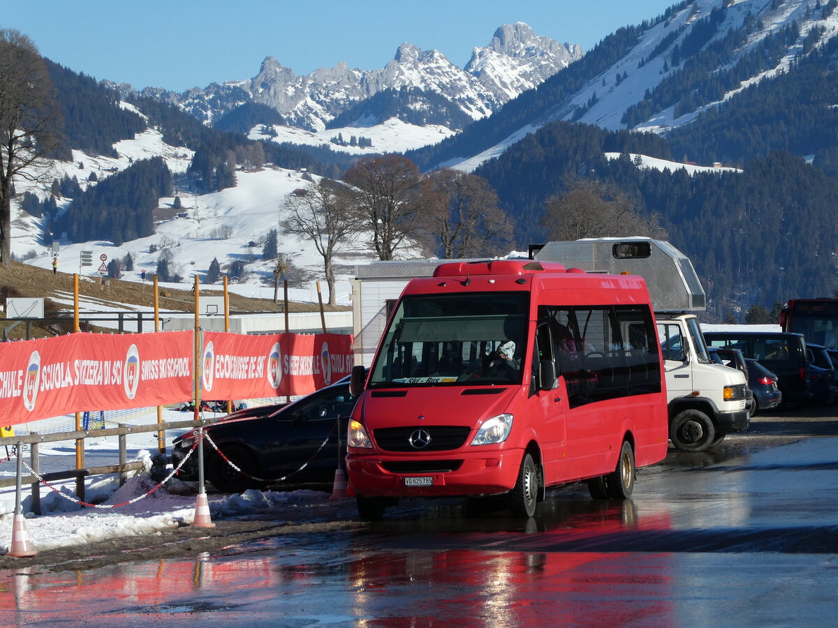(232'280) - Leysin-Excursions, Leysin - VD 625'785 - Mercedes (ex VZO Gr�ningen Nr. 251) am 22. Januar 2022 in Leysin, Centre sportif