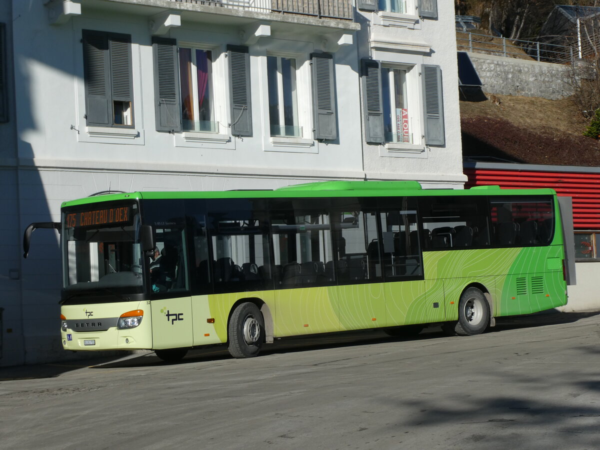 (232'290) - TPC Aigle - Nr. 32/VD 263'755 - Setra (ex Bohr, D-Niederweiler; ex Vol�nbusz, H-Budapest) am 22. Januar 2022 beim Bahnhof Leysin-Feydey