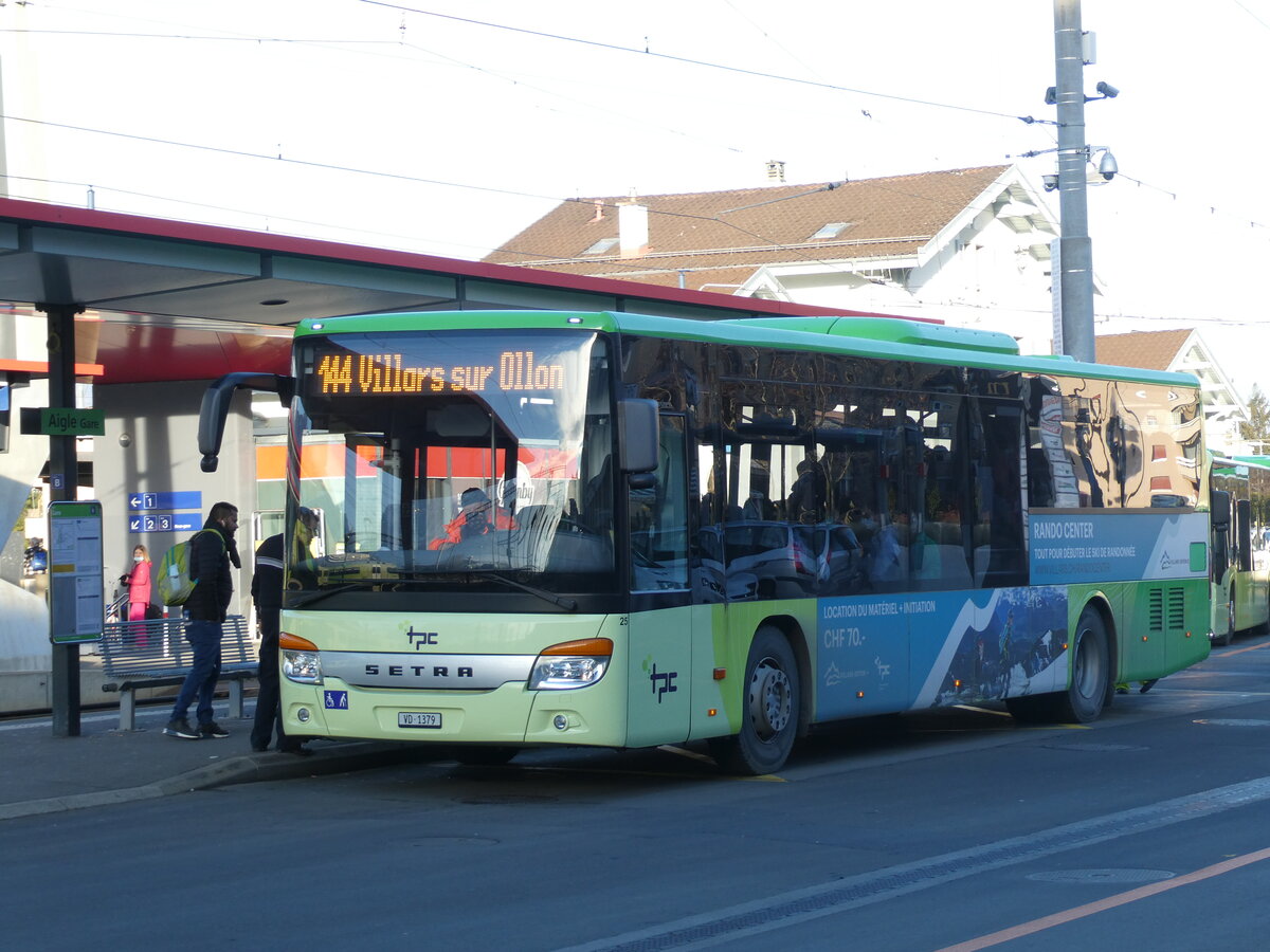 (232'440) - TPC Aigle - Nr. 25/VD 1379 - Setra (ex Vol�nbusz, H-Budapest) am 29. Januar 2022 beim Bahnhof Aigle