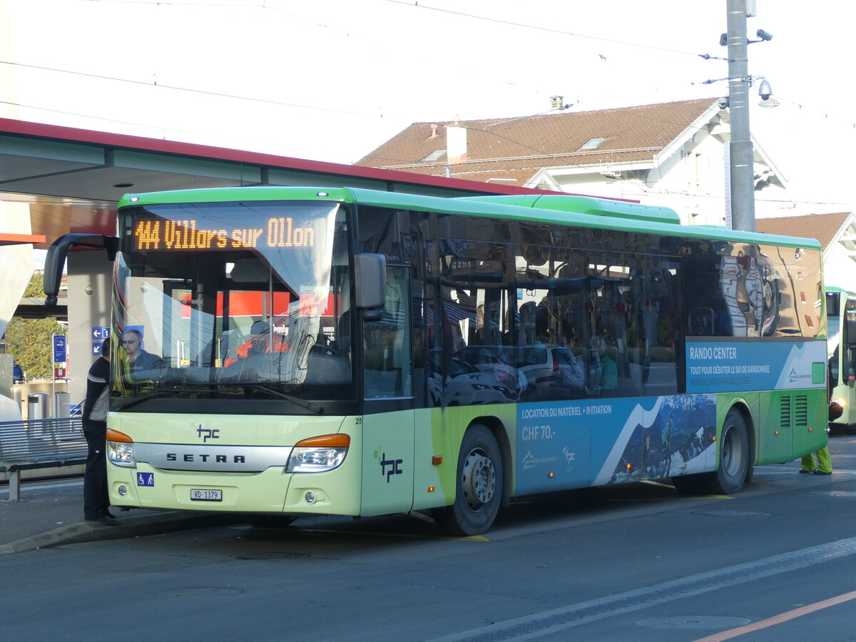 (232'441) - TPC Aigle - Nr. 25/VD 1379 - Setra (ex Vol�nbusz, H-Budapest) am 29. Januar 2022 beim Bahnhof Aigle