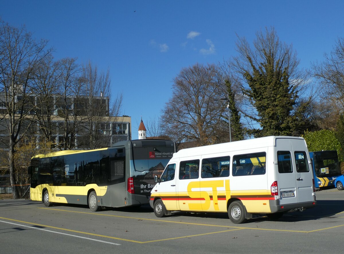 (232'757) - STI Thun - Nr. 1/BE 300'401 - Mercedes am 7. Februar 2022 bei der Schiffl�ndte Thun