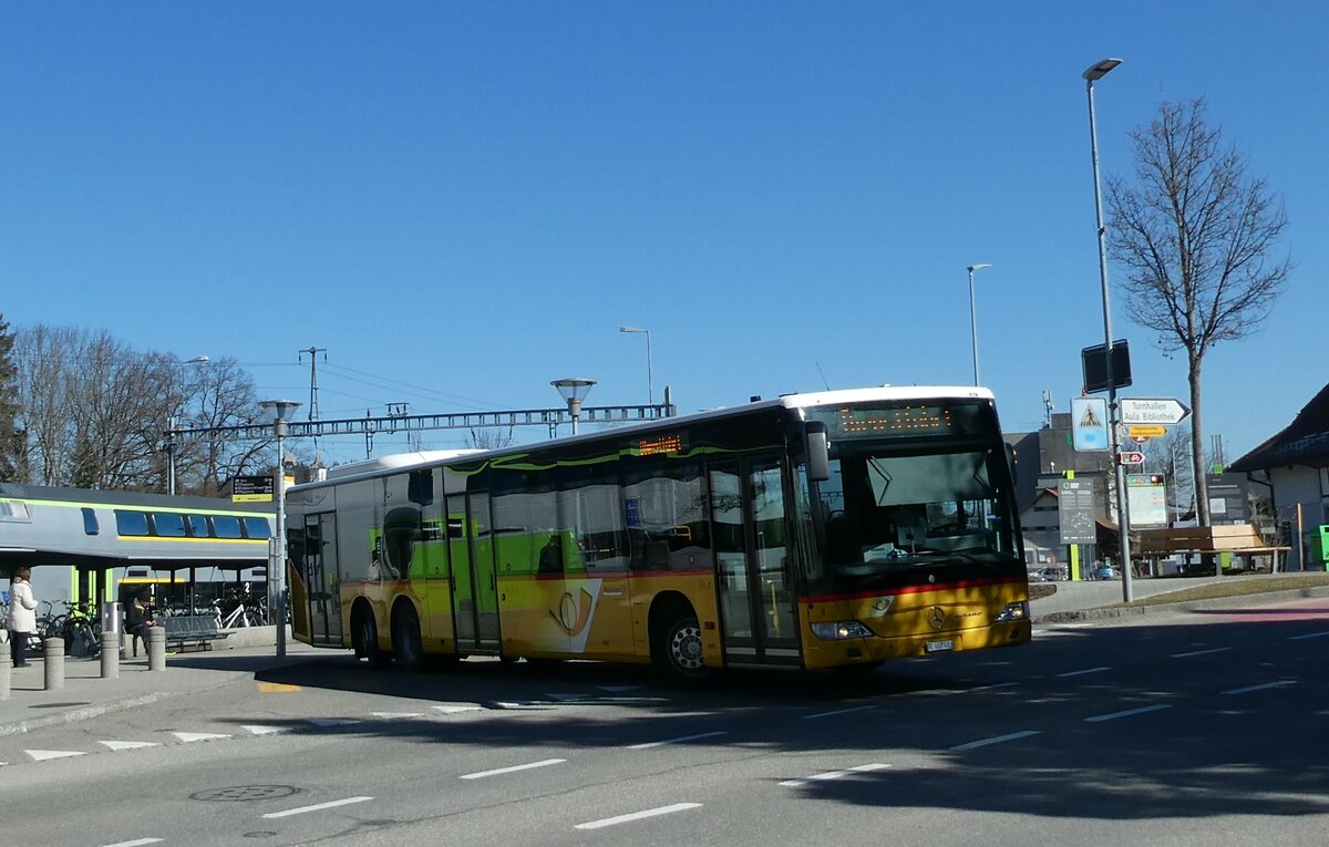 (233'340) - Engeloch, Riggisberg - Nr. 5/BE 447'403 - Mercedes (ex AVA Biel Nr. 3) am 28. Februar 2022 beim Bahnhof Schwarzenburg