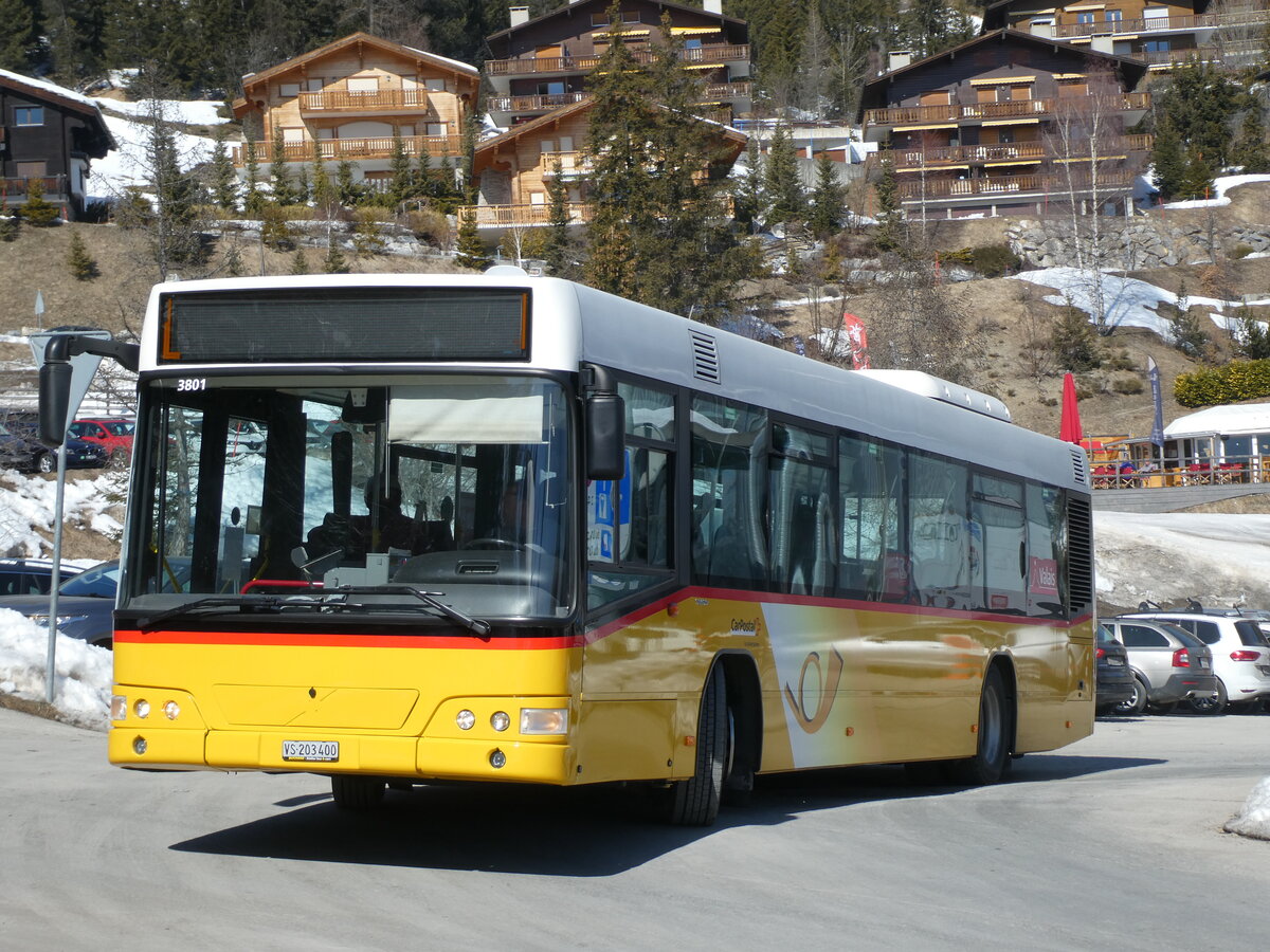 (233'415) - Buchard, Leytron - VS 203'400 - Volvo (ex SAPJV, L'Isle Nr. 30) am 7. M�rz 2022 in Anz�re, T�l�cabine