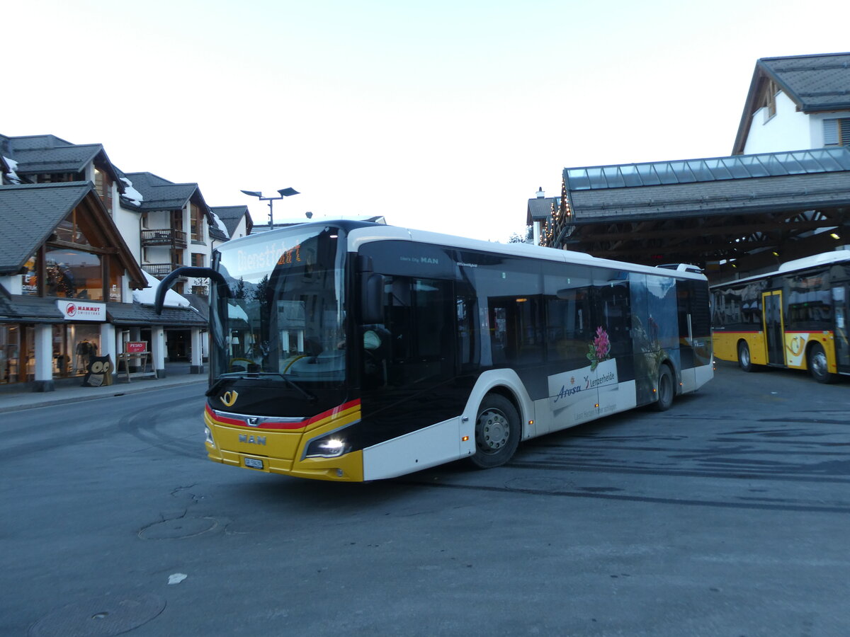 (233'633) - Bossi&Hemmi, Tiefencastel - GR 59'439 - MAN am 9. M�rz 2022 in Lenzerheide, Post