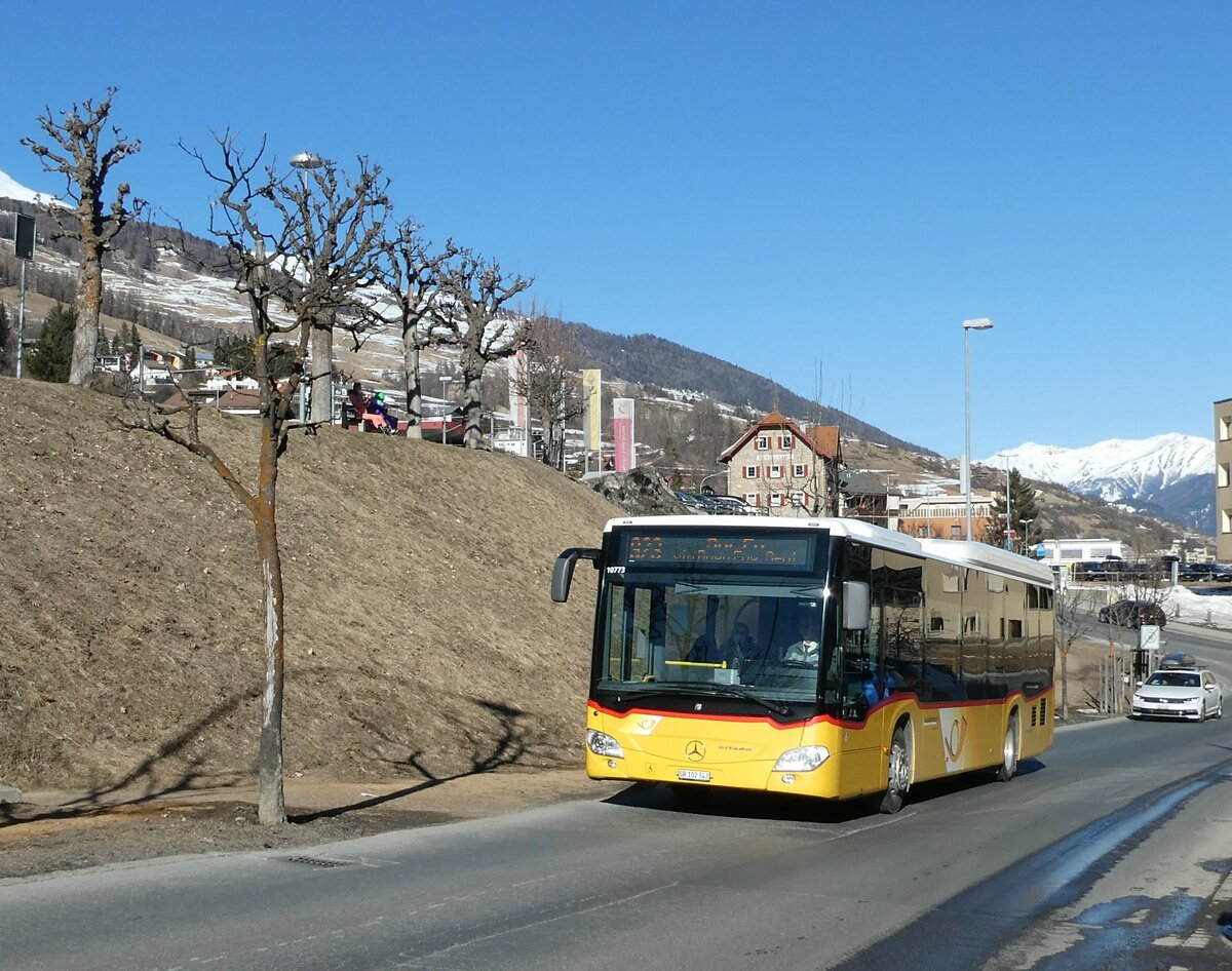 (233'721) - PostAuto Graub�nden - GR 102'343 - Mercedes am 10. M�rz 2022 in Scuol, Hotel Altana