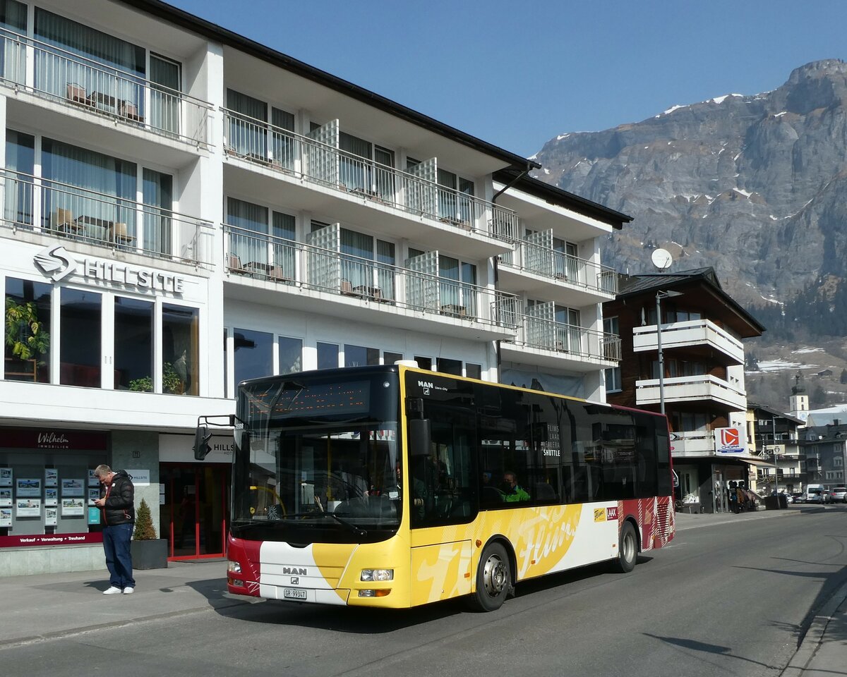 (233'757) - PostAuto Graub�nden - Nr. 5/GR 99'347 - MAN/G�ppel (ex Stuppan, Flims) am 11. M�rz 2022 in Flims, Bergbahnen