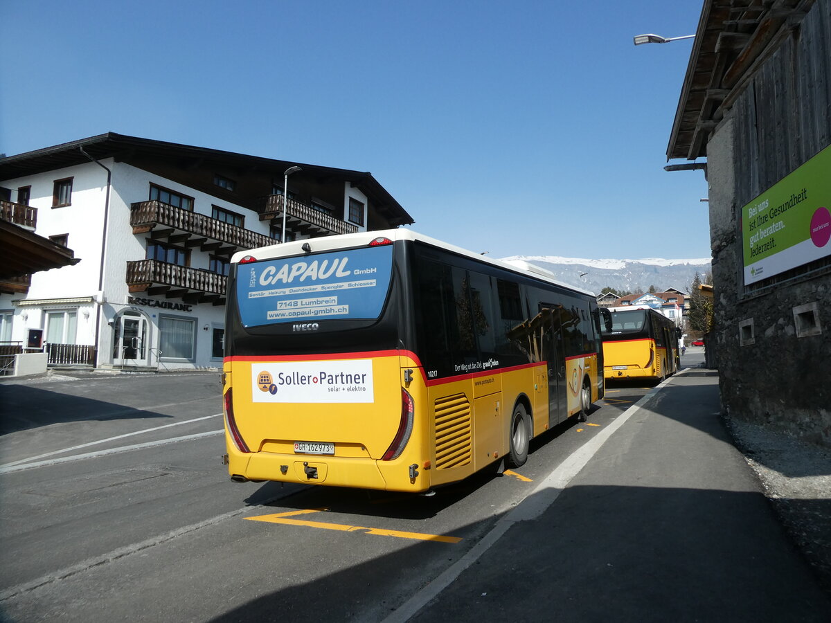 (233'779) - PostAuto Graub�nden - Nr. 15/GR 162'973 - Iveco (ex Fontana, Ilanz Nr. 15) am 11. M�rz 2022 in Laax, Post (prov. Haltestelle)