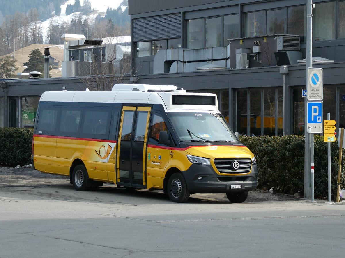 (233'794) - PostAuto Graub�nden - Nr. 31/GR 51'337 - K-Bus am 11. M�rz 2022 beim Bahnhof Ilanz