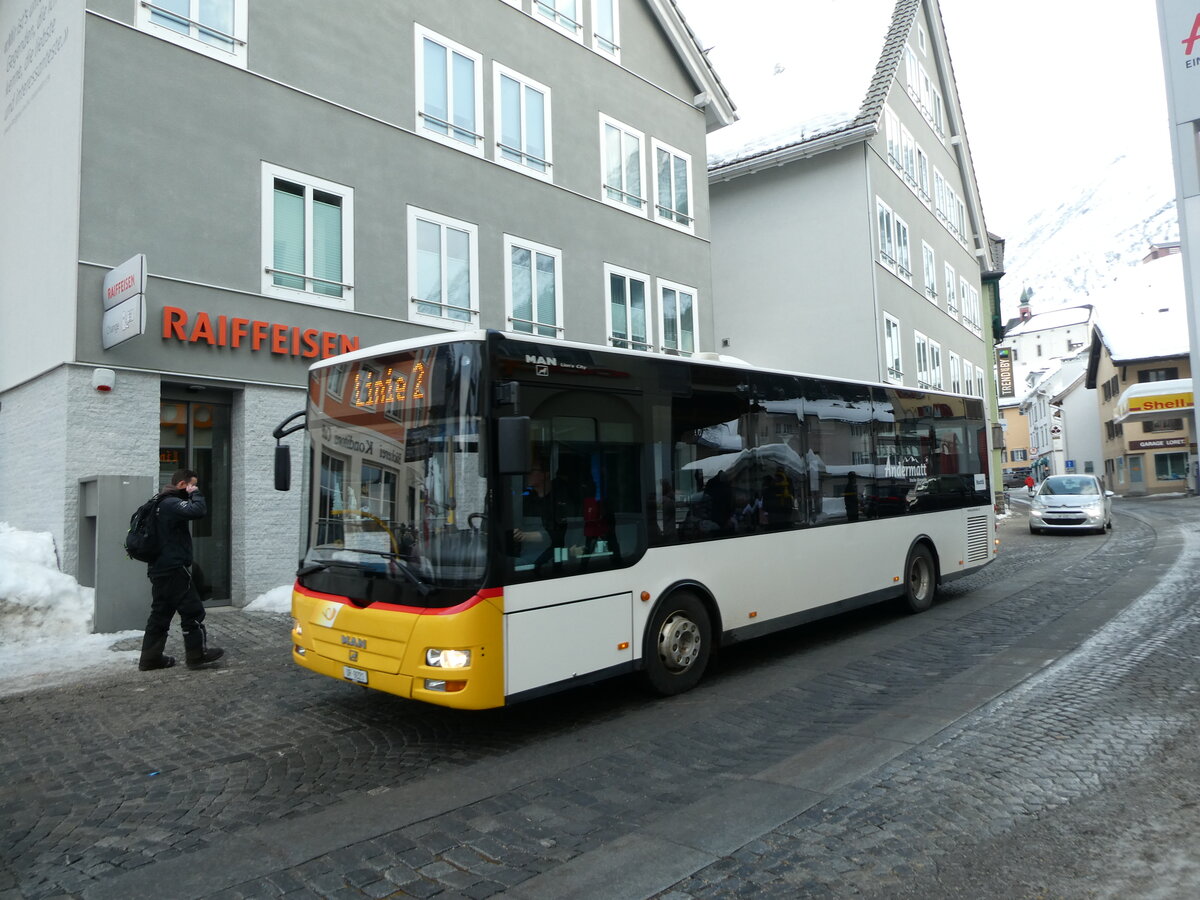 (233'821) - Mattli, Wassen - UR 9221 - MAN/G�ppel (ex Lengacher, Wichtrach Nr. 6) am 11. M�rz 2022 in Andermatt, Poststrasse