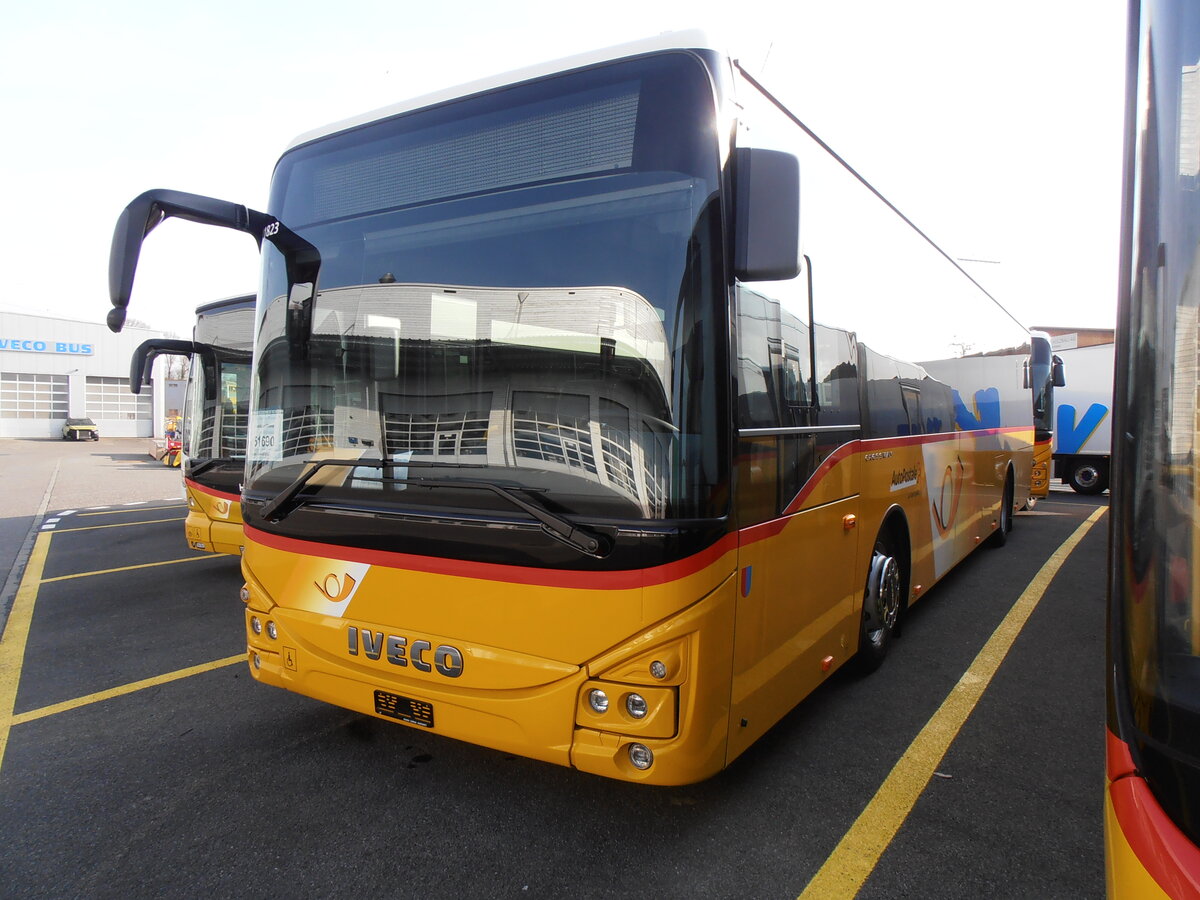 (233'853) - Chiesa, Riazzino - PID 11'823 - Iveco am 12. M�rz 2022 in Kerzers, Interbus