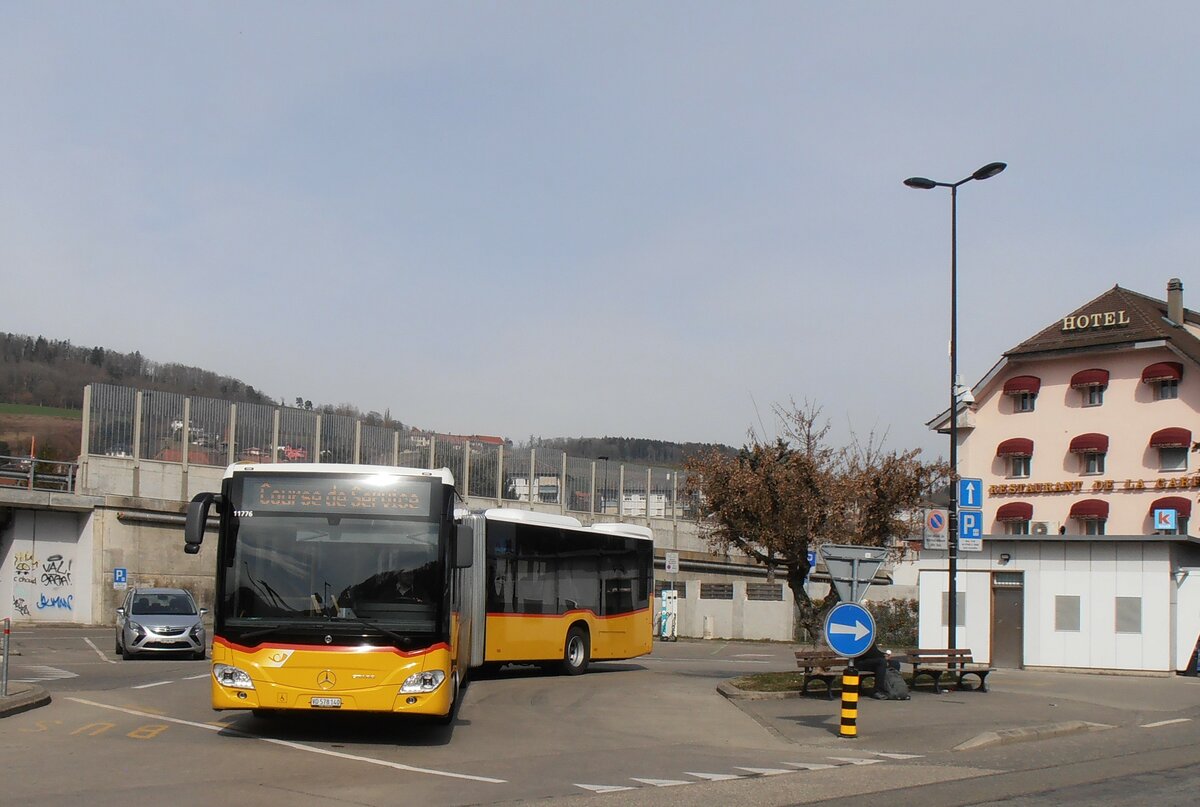 (233'911) - CarPostal Ouest - VD 578'140 - Mercedes am 13. M�rz 2022 beim Bahnhof Moudon