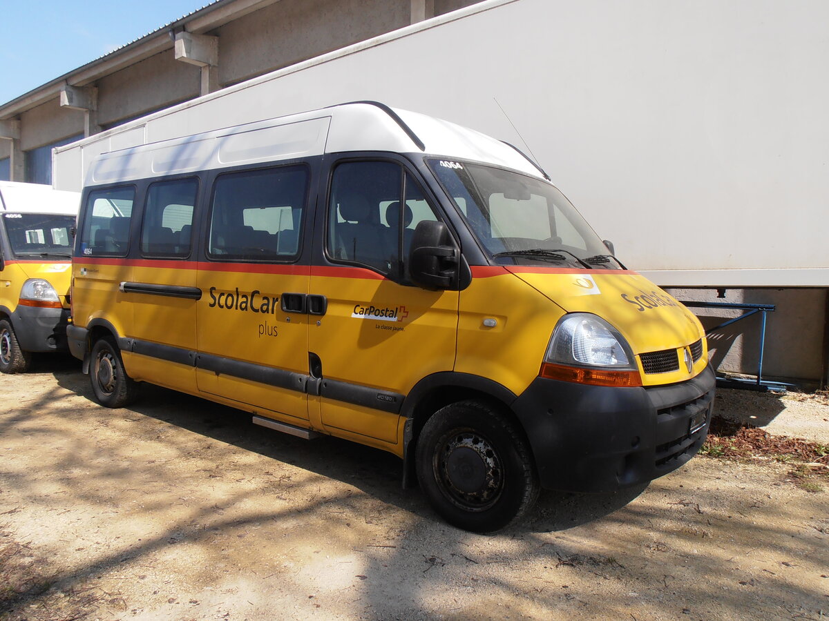 (234'046) - CarPostal Ouest - (VD 327'861) - Renault am 20. M�rz 2022 in Yverdon, Garage 3