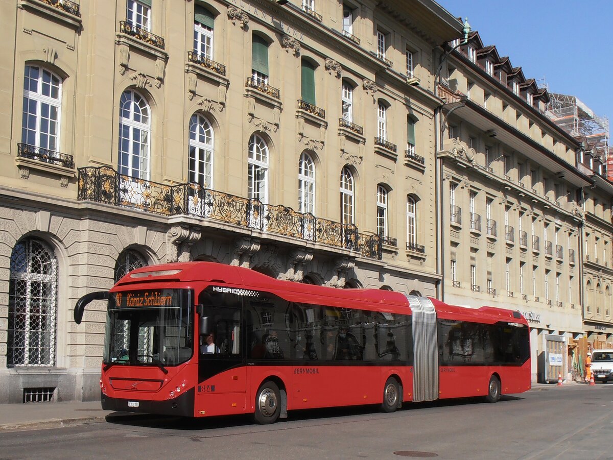 (234'133) - Bernmobil, Bern - Nr. 884/BE 832'884 - Volvo am 28. M�rz 2022 in Bern, Bundesplatz