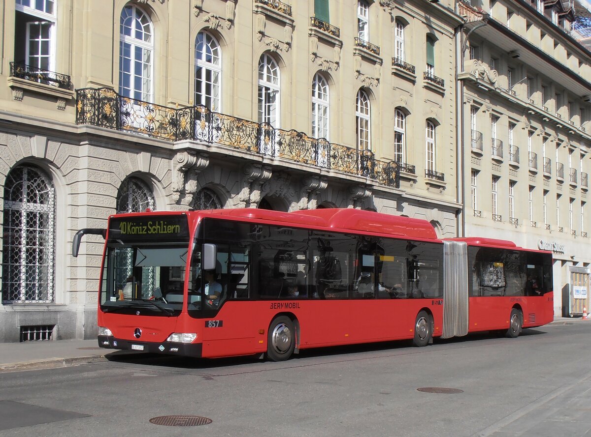 (234'143) - Bernmobil, Bern - Nr. 857/BE 671'857 - Mercedes am 28. M�rz 2022 in Bern, Bundesplatz