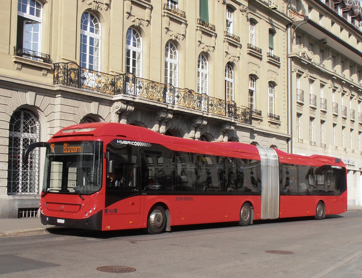 (234'150) - Bernmobil, Bern - Nr. 875/BE 832'875 - Volvo am 28. M�rz 2022 in Bern, Bundesplatz