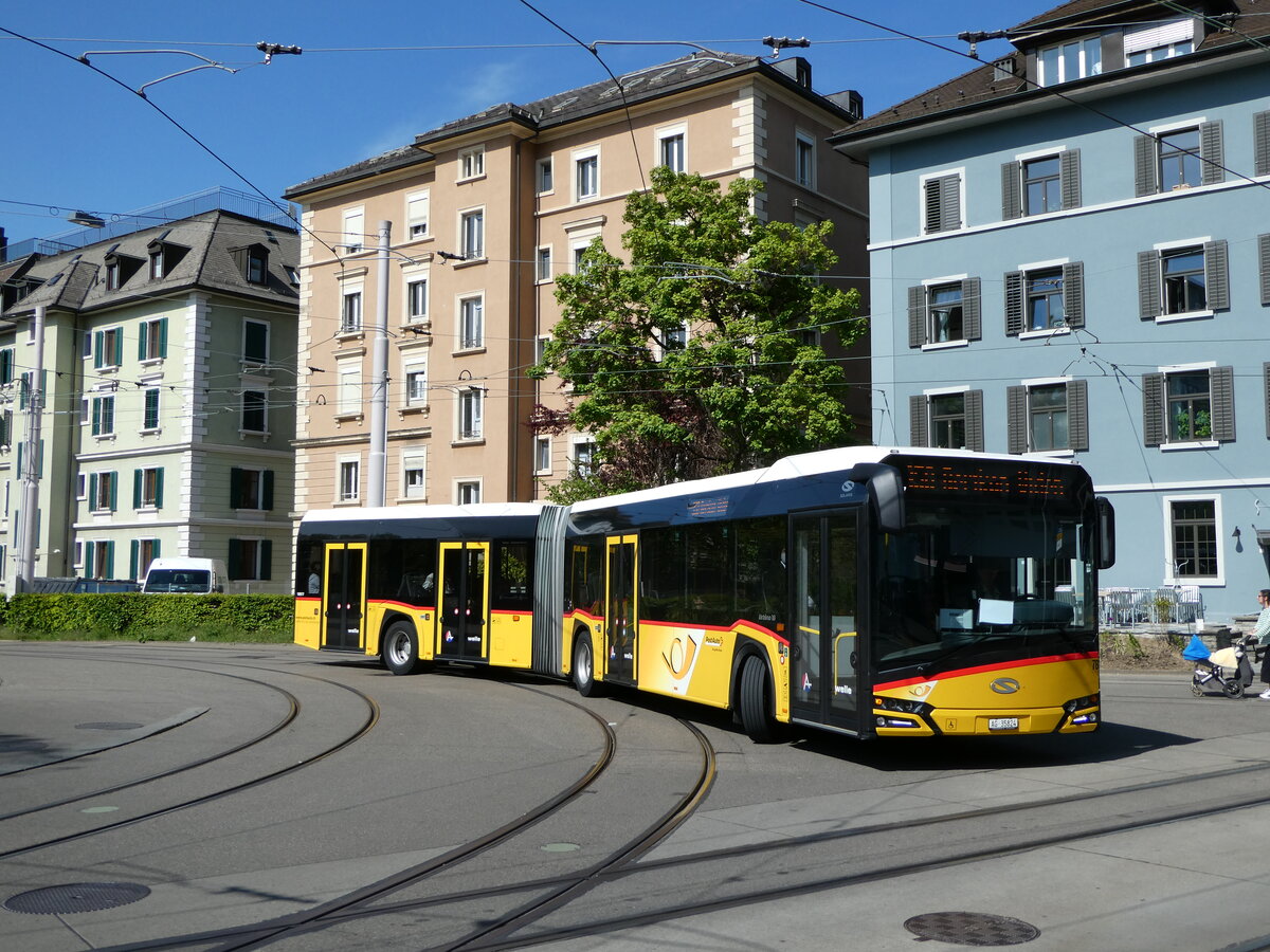 (235'079) - Steffen, Remetschwil - Nr. 76/AG 35'824 - Solaris am 2. Mai 2022 beim Bahnhof Z�rich-Wiedikon