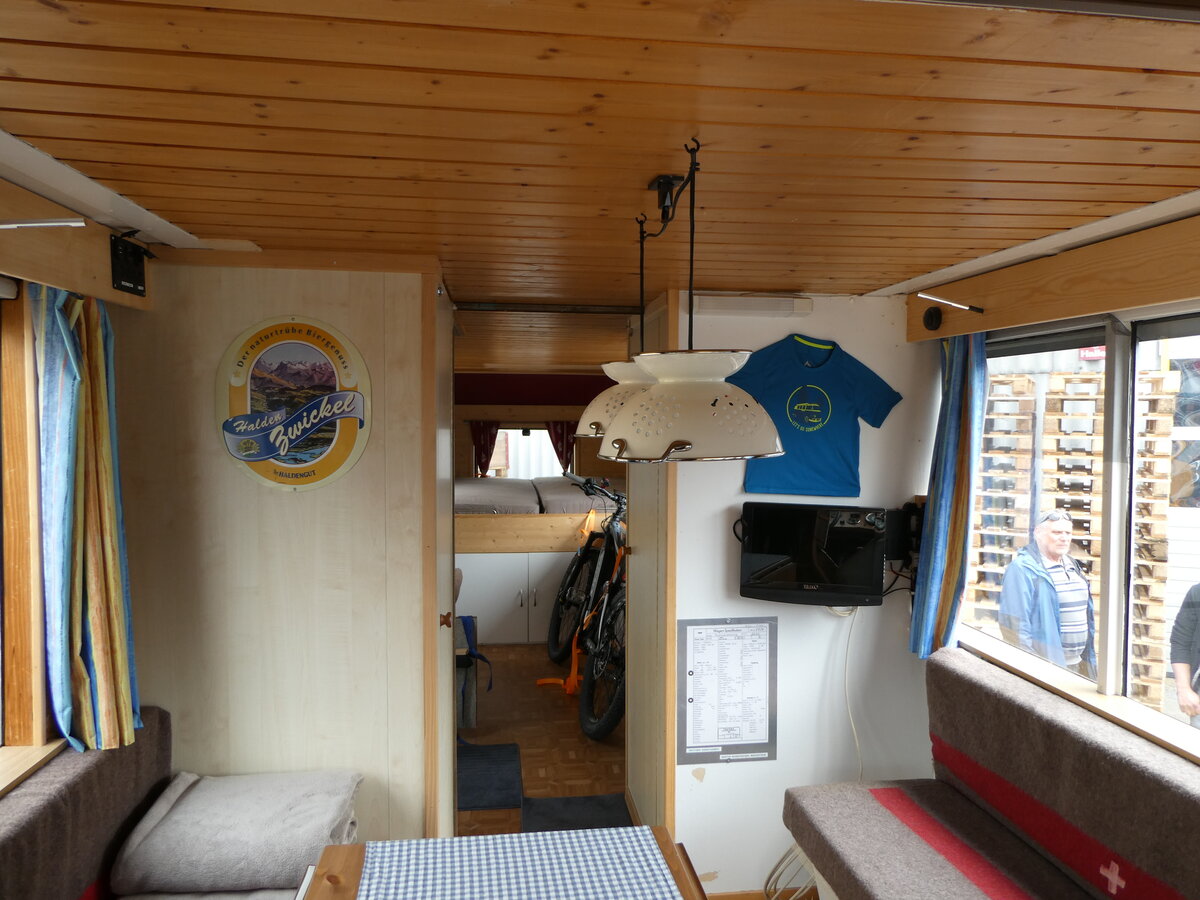 (235'336) - Badertscher, Winterthur - ZH 32'943 U - FBW/T�scher (ex P 24'574; ex P 1394) am 7. Mai 2022 in Attikon, Wegm�ller (Innenaufnahme)