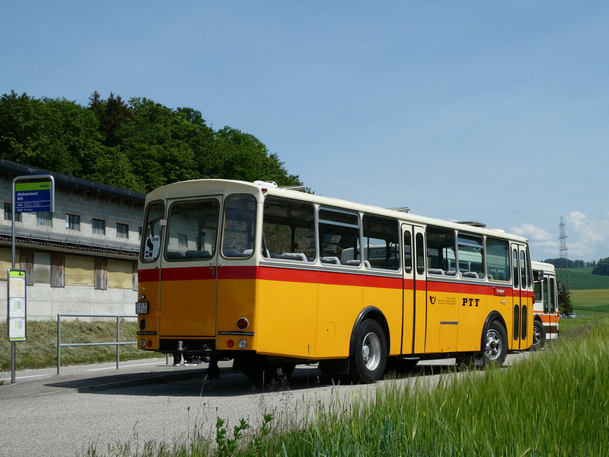 (235'686) - Gast, Reutigen - BE 113'160 - Saurer/T�scher (ex HPTrans, Thusis; ex Mauerhofer, Worb; ex Erni, Schupfart Nr. 3; ex P 24'636) am 15. Mai 2022 in Alchenstorf, Wil