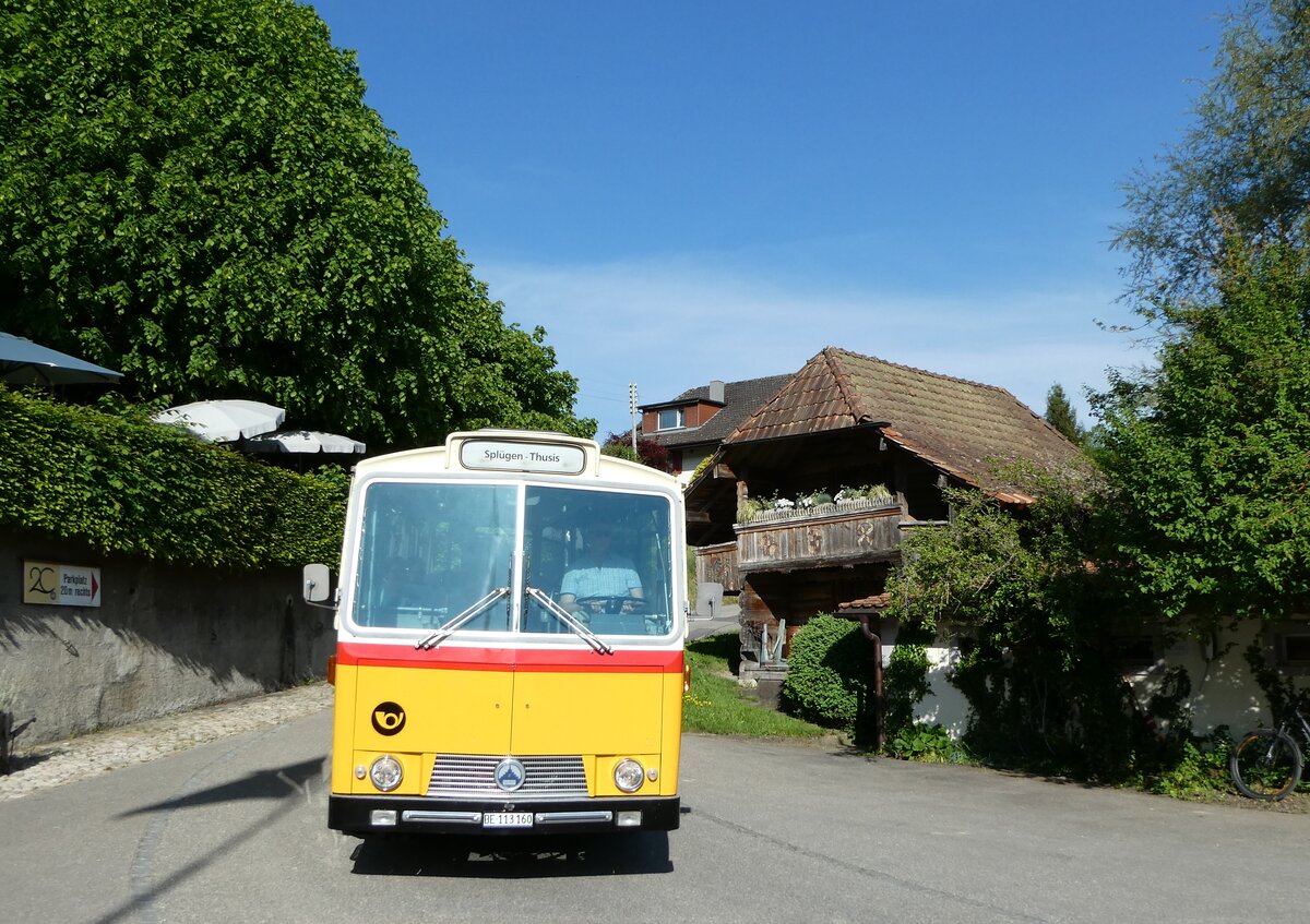 (235'721) - Gast, Reutigen - BE 113'160 - Saurer/T�scher (ex HPTrans, Thusis; ex Mauerhofer, Worb; ex Erni, Schupfart Nr. 3; ex P 24'636) am 15. Mai 2022 in Heimiswil, L�wen