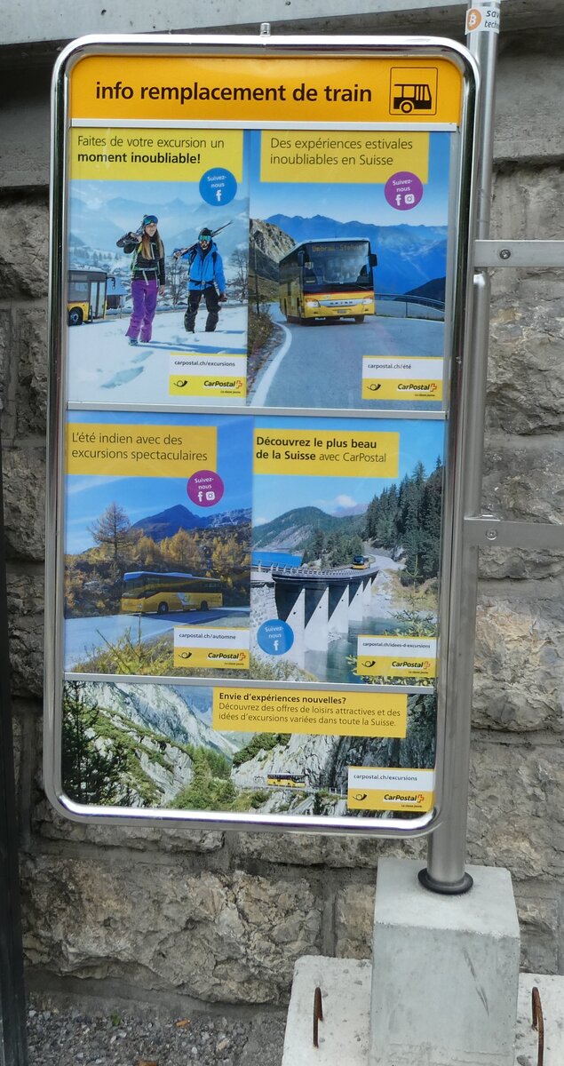 (236'984) - info remplacement de train (?) am 6. Juni 2022 beim Bahnhof Neuch�tel