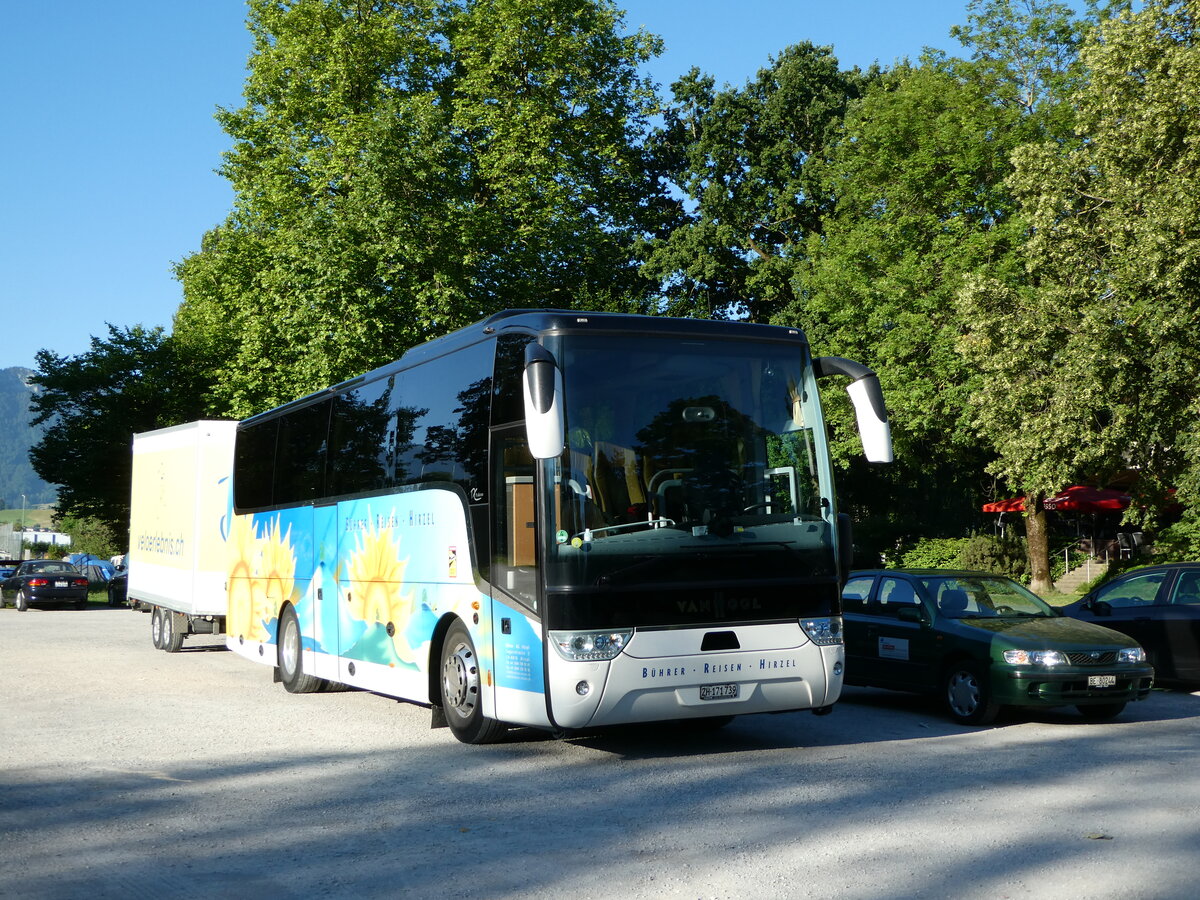 (237'190) - B�hrer, Hirzel - ZH 171'739 - Van Hool am 14. Juni 2022 in Thun, Lachenwiese
