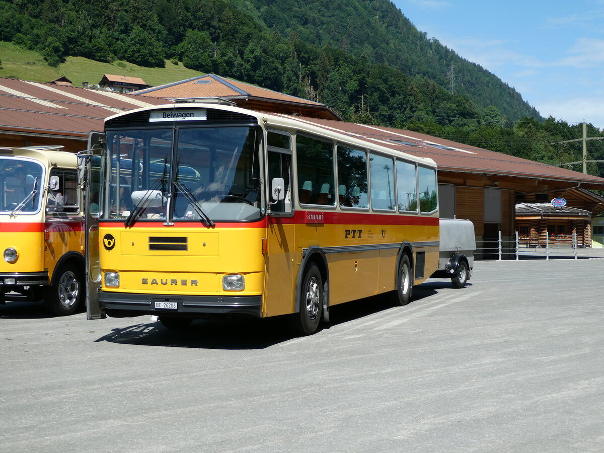 (237'565) - Schmid, Th�rishaus - BE 26'206 - Saurer/T�scher (ex P 24'244) am 26. Juni 2022 in M�lenen, Kanderarena