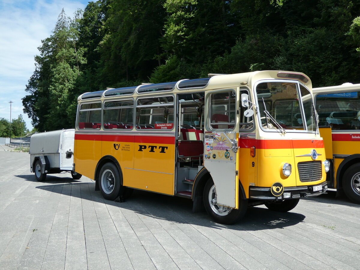 (237'579) - Schmid, Th�rishaus - Nr. 9/BE 26'105 - Saurer/R&J (ex Geiger, Adelboden Nr. 9) am 26. Juni 2022 in M�lenen, Kanderarena