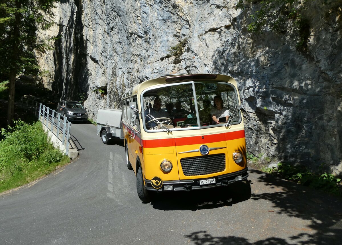 (237'674) - Schmid, Th�rishaus - Nr. 9/BE 26'105 - Saurer/R&J (ex Geiger, Adelboden Nr. 9) am 26. Juni 2022 in Kiental, Aussichtsplattform