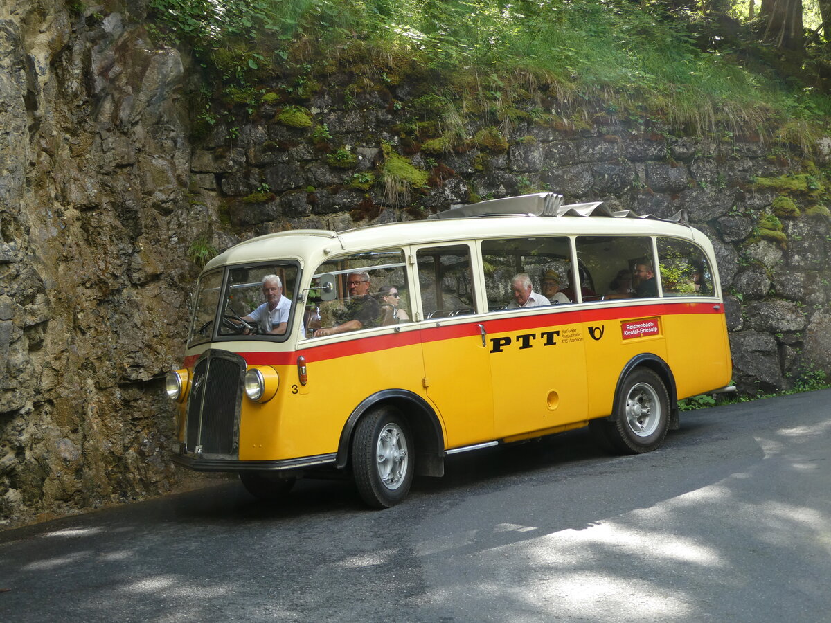 (237'676) - Schmid, Th�rishaus - Nr. 3/BE 26'760 - Saurer/Gangloff (ex Geiger, Adelboden Nr. 3) am 26. Juni 2022 in Kiental, Hexenkessel