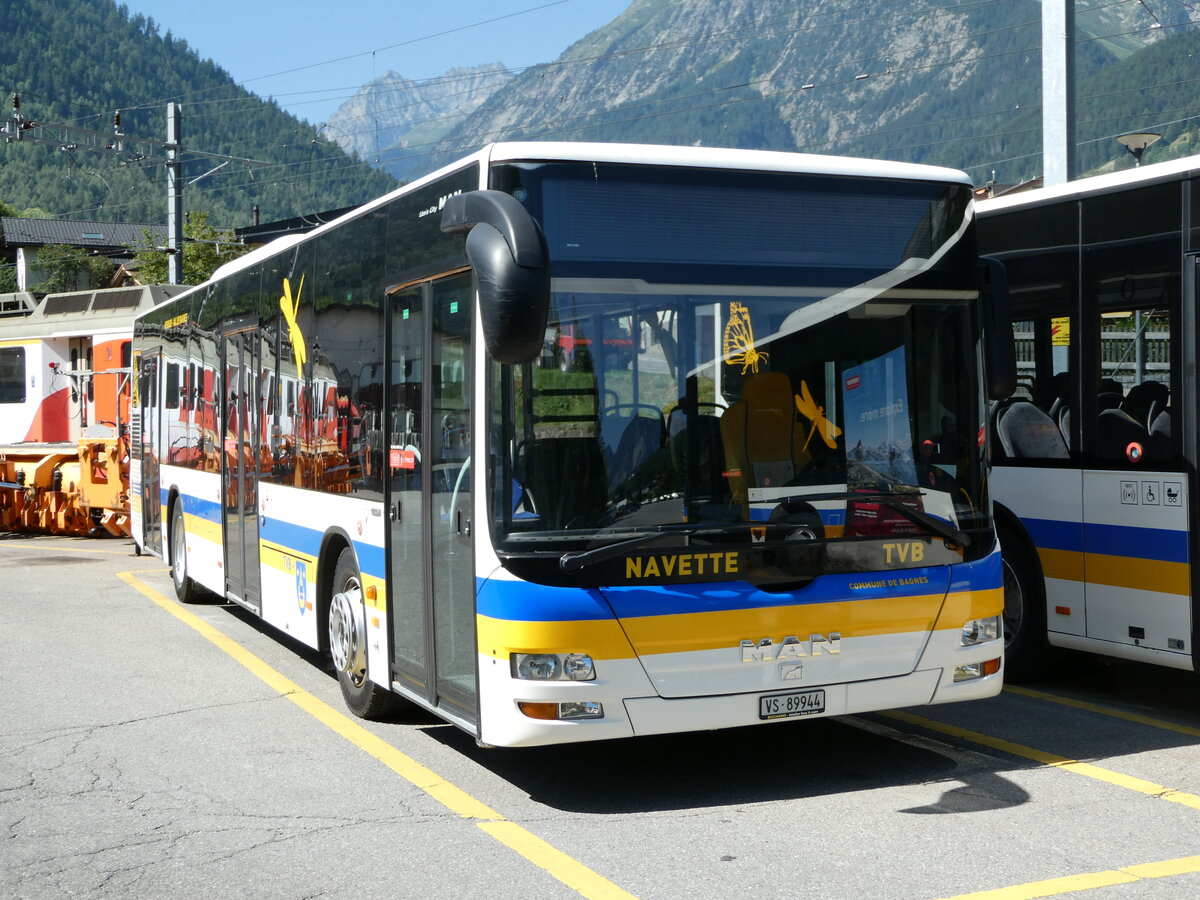 (238'093) - TMR Martigny - Nr. 103/VS 89'944 - MAN am 16. Juli 2022 in Orsi�res, Garage