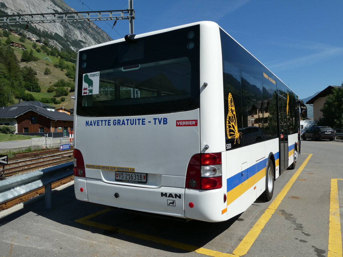 (238'099) - TMR Martigny - Nr. 111/VS 216'318 - MAN/G�ppel am 16. Juli 2022 in Orsi�res, Garage