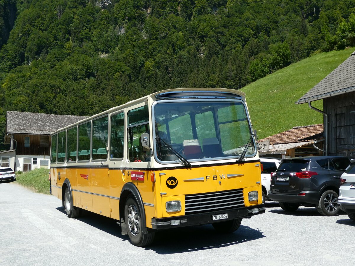 (238'245) - Wittwer, Chur - GR 16'004 - FBW/Gangloff (ex Eggenberger, M�riken; ex AVG Grindelwald Nr. 11; ex P 24'170) am 17. Juli 2022 in Kl�ntal, Hotel Rhodannenberg
