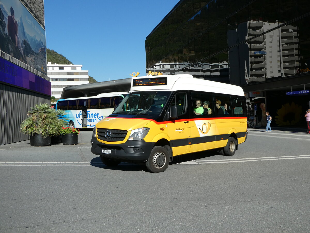 (238'650) - BUS-trans, Visp - VS 6520 - Mercedes (ex VS 450) am 31. Juli 2022 beim Bahnhof Visp