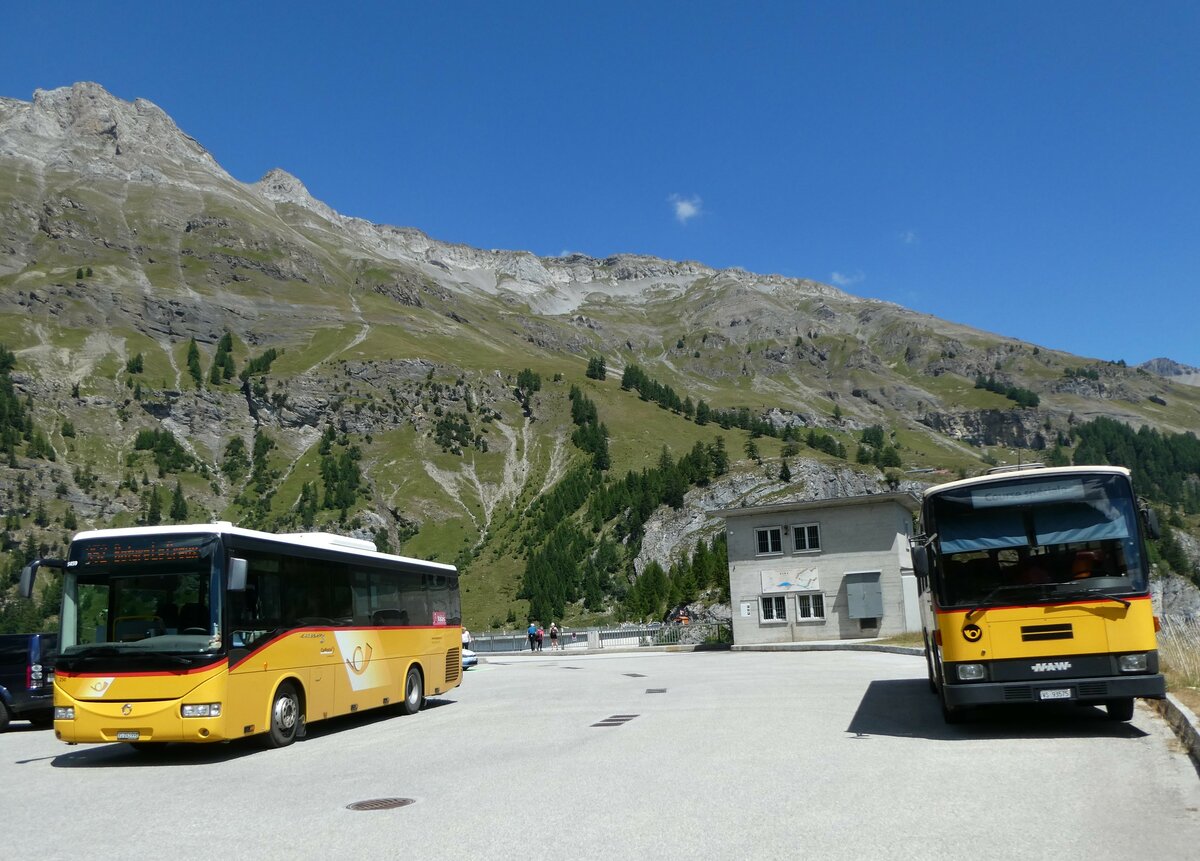 (238'695) - Buchard, Leytron - Nr. 250/VS 243'998 - Irisbus + Oser, B�rchen - VS 93'575 - NAW/Lauber (ex Epiney, Ayer) am 31. Juli 2022 in Anz�re, Barrage de Tseuzier