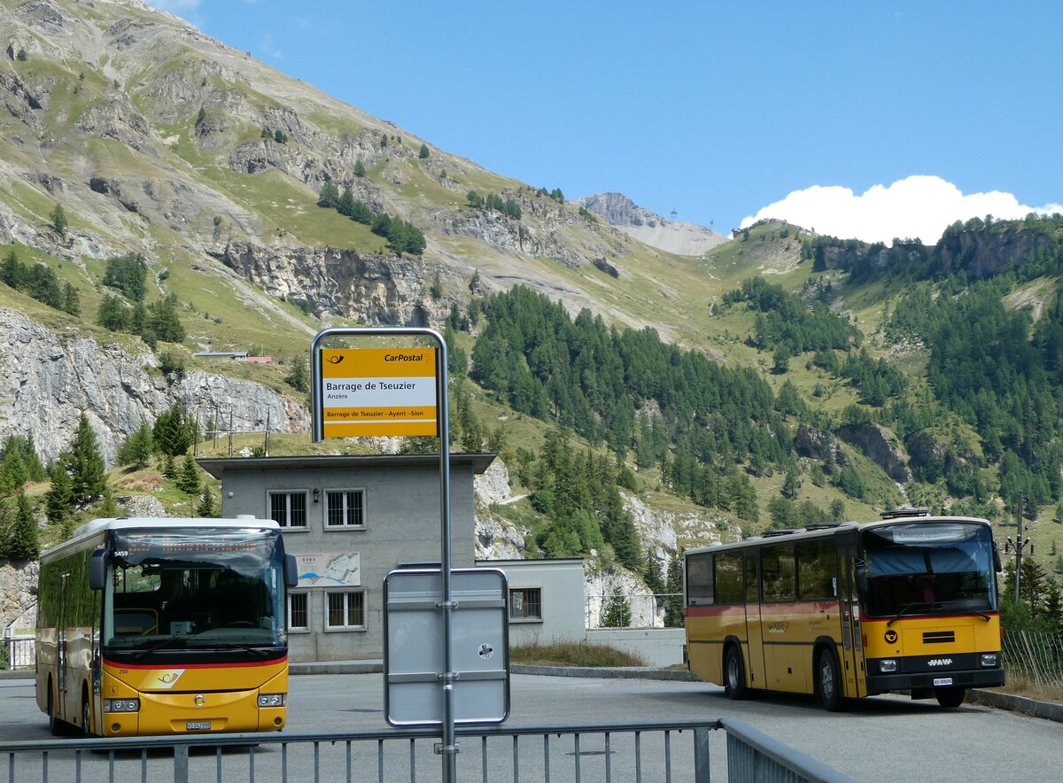 (238'701) - Buchard, Leytron - Nr. 250/VS 243'998 - Irisbus + Oser, B�rchen - VS 93'575 - NAW/Lauber (ex Epiney, Ayer) am 31. Juli 2022 in Anz�re, Barrage de Tseuzier