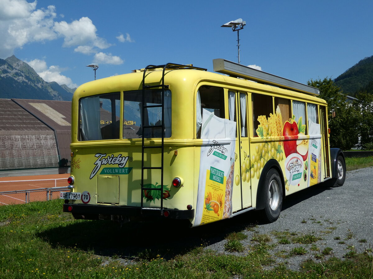 (238'769) - Hugener, Stein - AR 1790 - Berna/Hess (ex Zwicky, Wigoltingen; ex Merk, Amriswil; ex Baub�ro; ex SOO Olten Nr. 9) am 1. August 2022 in Wilderswil, Mittelweg