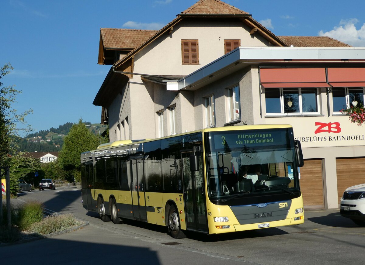 (238'958) - STI Thun - Nr. 158/BE 752'158 - MAN am 8. August 2022 in Steffisburg, Zurfl�h's Bahnh�fli