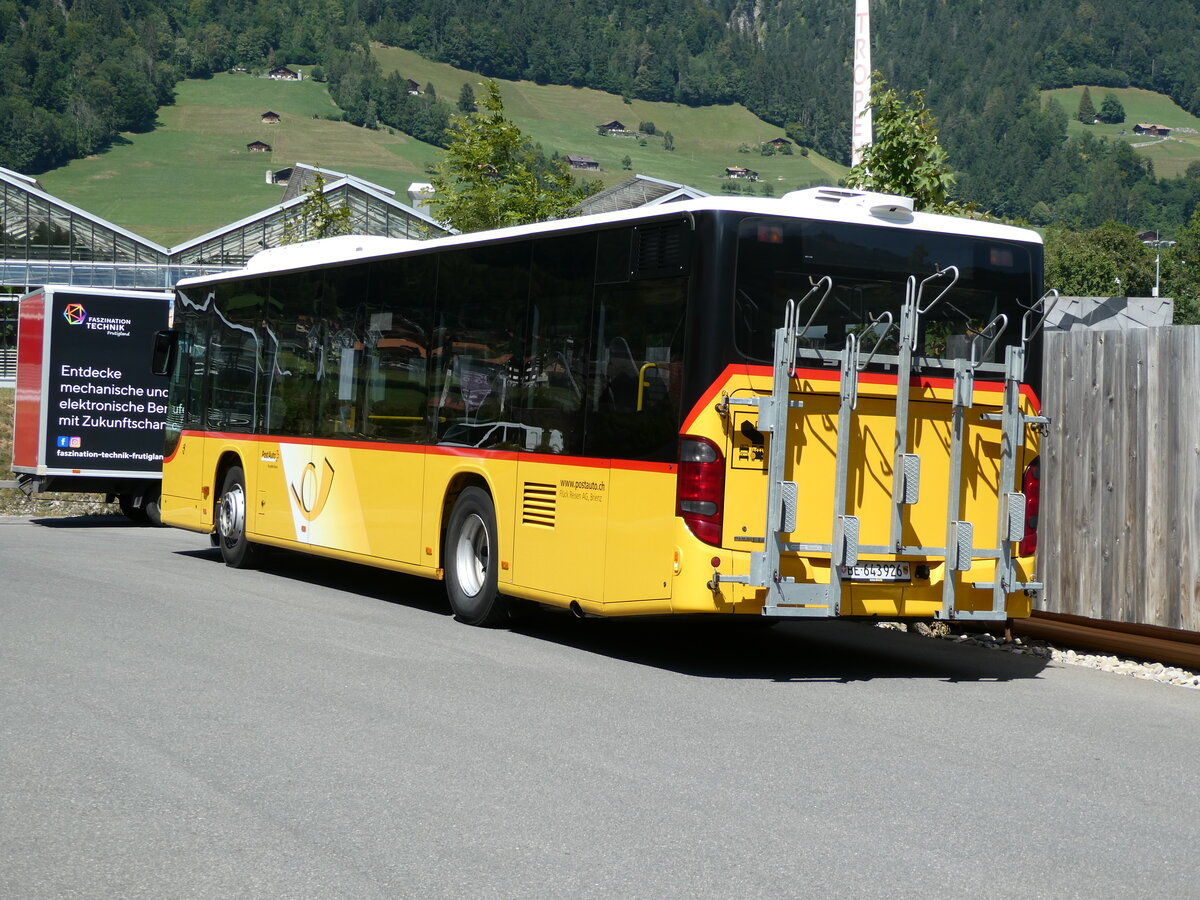 (239'085) - Fl�ck, Brienz - Nr. 8/BE 643'926 - Setra am 16. August 2022 in Frutigen, Garage AFA