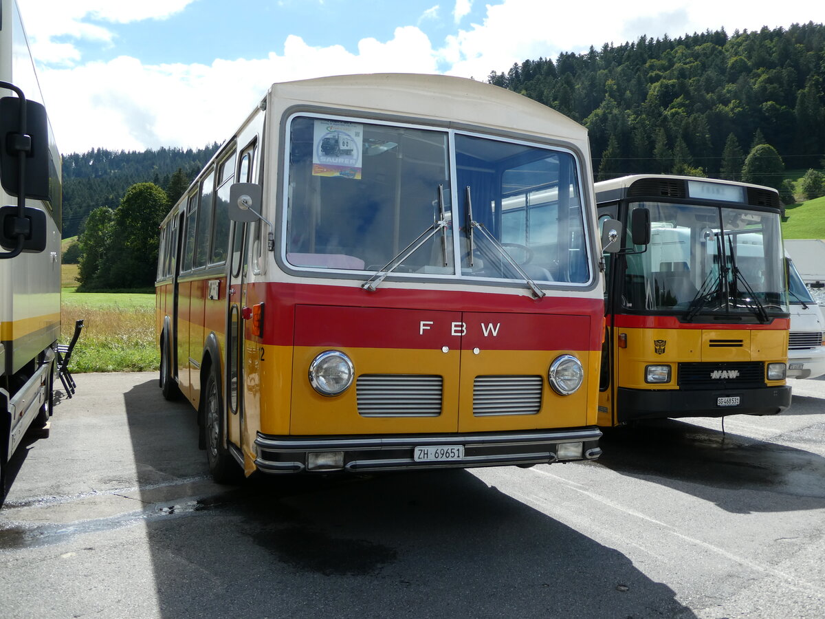 (239'170) - Tr�b, Oberrieden - Nr. 12/ZH 69'651 - FBW/R&J (ex Ryffel, Uster Nr. 12) am 20. August 2022 in Wildhaus, Munzenriet