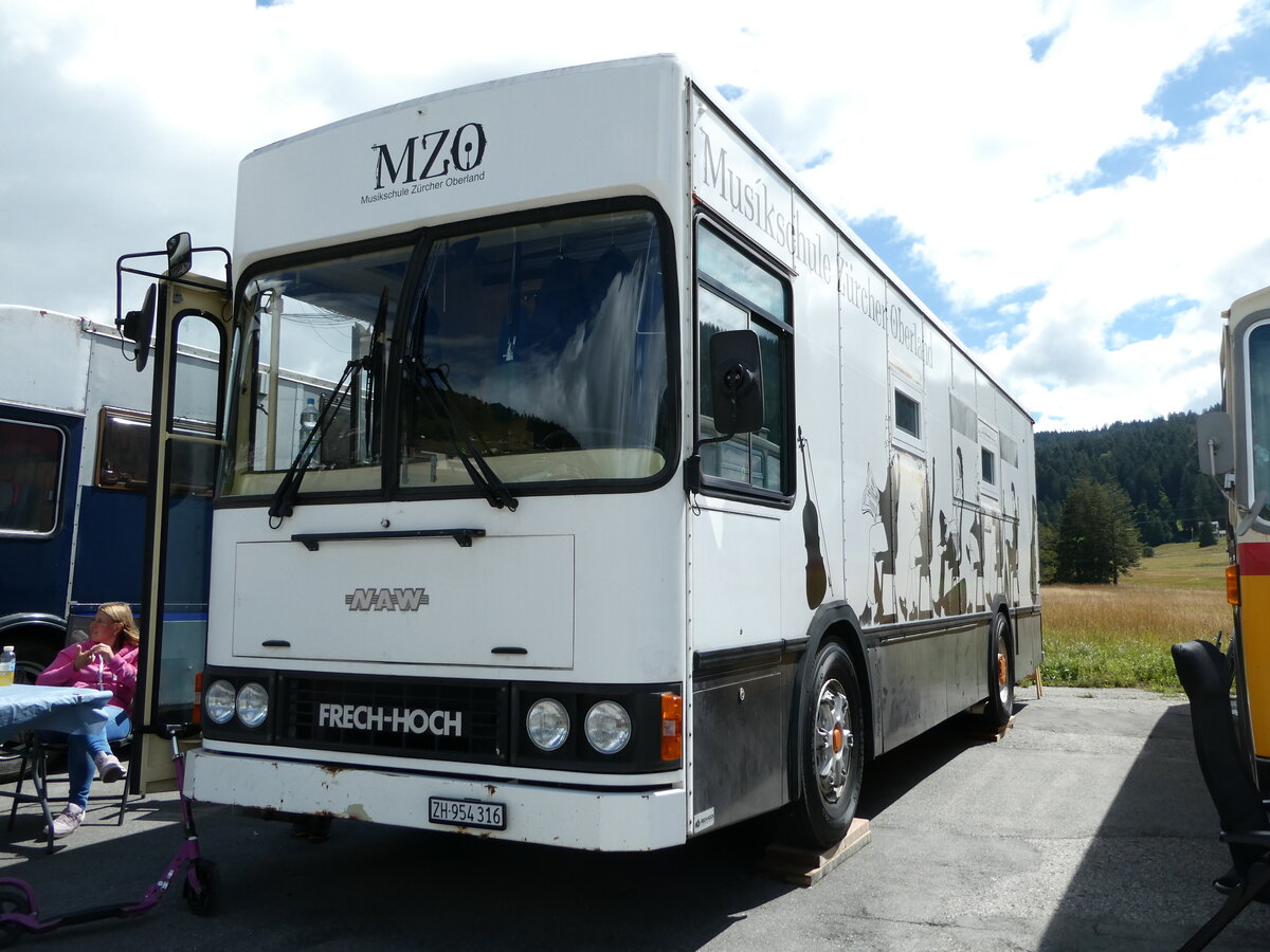 (239'184) - Huber, H�ri - ZH 954'316 - NAW/FHS (ex Musikschule Z�rcher Oberland, Wetzikon; ex Migros, Winterthur) am 20. August 2022 in Wildhaus, Munzenriet