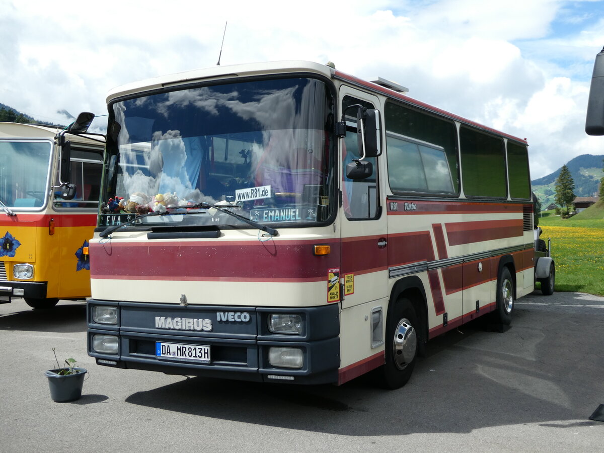 (239'203) - Aus Deutschland: St�bner, B�ttelborn - DA-MR 813H - Magirus-Iveco am 20. August 2022 in Wildhaus, Munzenriet